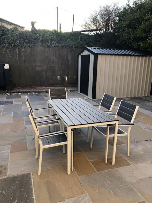 Townhouse Clifden: Located In The Heart Of Connemara Villa Exterior photo